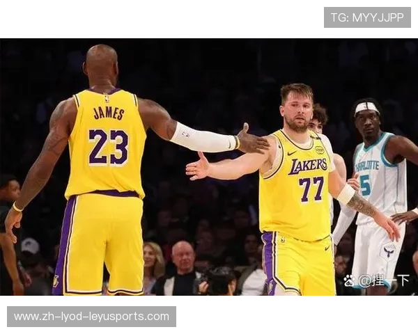 湖人队在nba比赛中展现了哪些独特优势这些优势如何帮助他们取得胜利