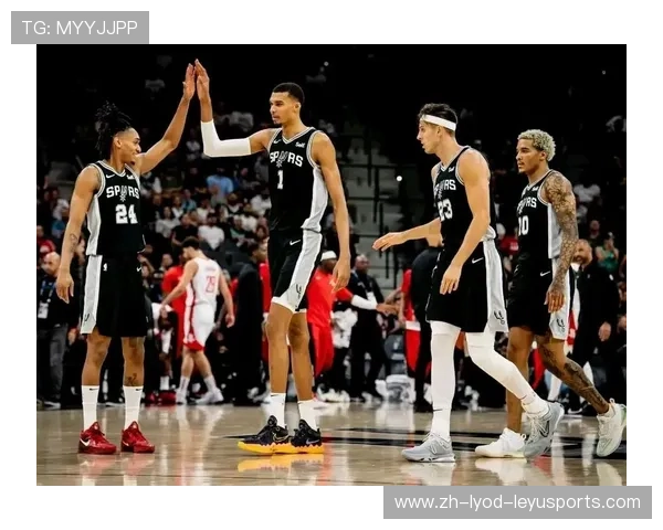 火箭队对阵马刺全场比赛回顾及球员评分