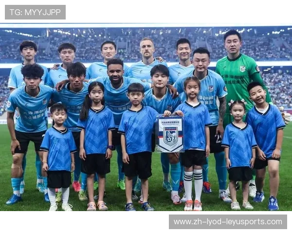 从足球之夜看仲豆豆的初心一颗心愿如何点燃足球改革新动力 从足球之夜看仲豆豆的初心一颗心愿如何点燃足球改革新动力